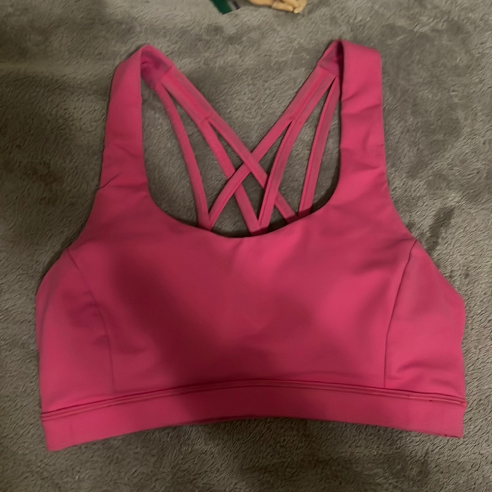 Never worn Sonic Pink Energy Bra size 4